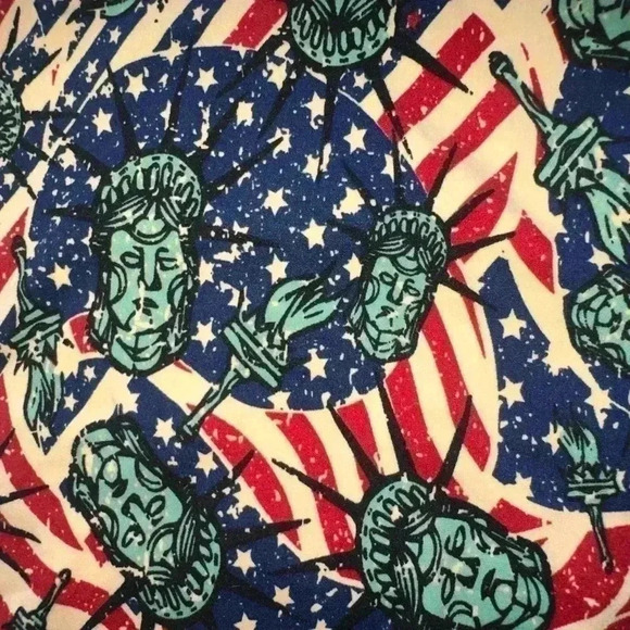 Lularoe TC lady liberty & flags Americana leggings. NWOT. Iconic! - Picture 4 of 6